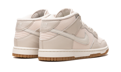 Dunk Mid "Light Orewood Brown" DZ2533 100