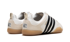 Ballerina "Bad Bunny - Off White" JQ9229