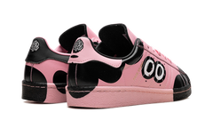 Superstar 82 "Face Studios - Light Pink" IG1724