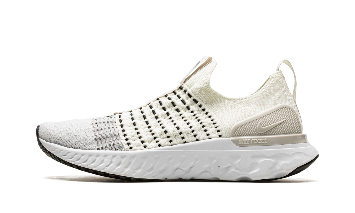 React Phantom Run Flyknit 2 DV2139 100