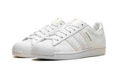 Superstar "Camo Stripe" FX9088