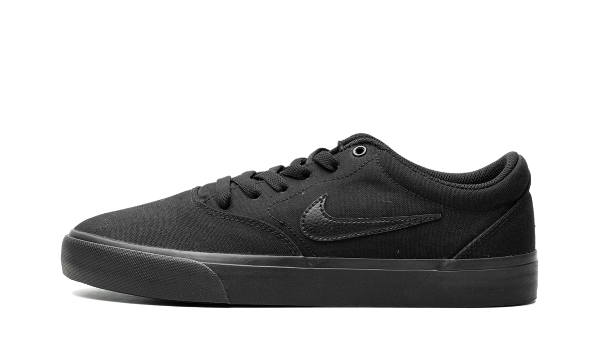 Charge Canvas SB "Triple Black" CD6279 001
