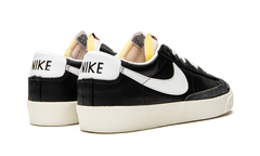 Blazer Low '77 Vintage "Black White" DA6364 001