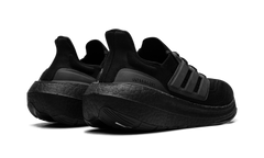 ULTRABOOST LIGHT "Black" GZ5159