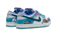 Dunk Low SB "Futura Laboratories - Bleached Aqua" HF6061 400