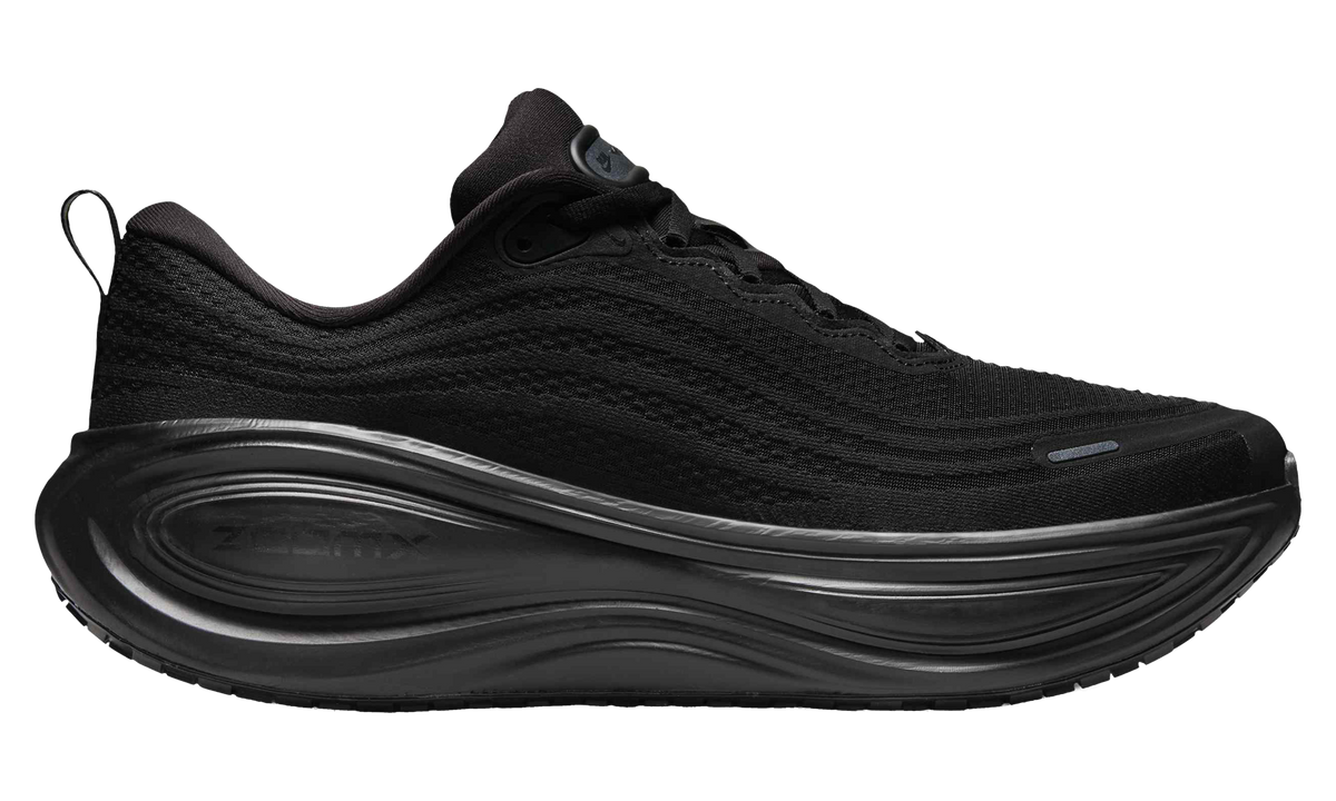 Vomero Plus "Black Anthracite" IO4482 002