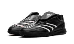 Predator Sala "Black Zero Metallic" JQ3916