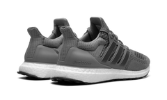 UltraBoost 1.0 "Grey" HQ4200