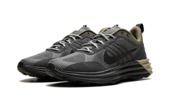 Lunar Roam SE "Medium Olive" FZ8116 201
