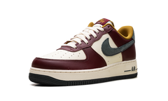 Air Force 1 "Dark Team Red Vintage Green" HQ3612 113