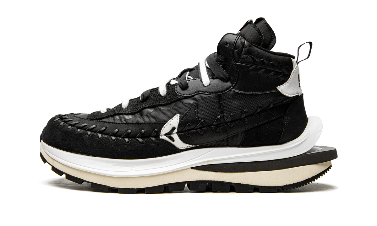 VaporWaffle "Sacai x Jean Paul Gaultier - Black" DH9186 001