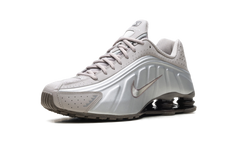 Shox R4 "Cave Stone" HQ1988 200