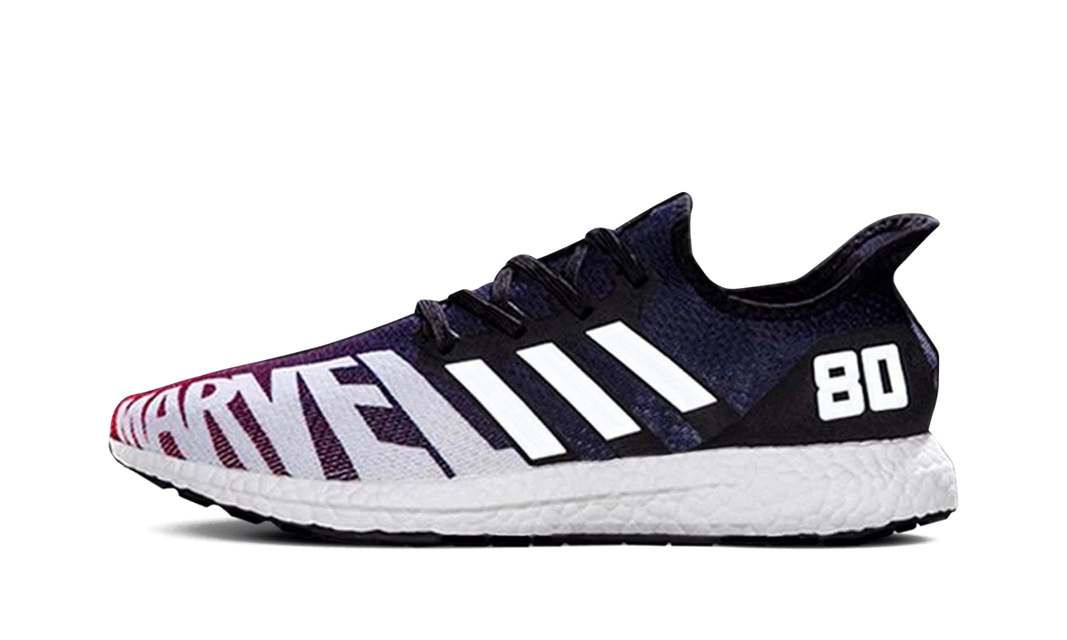 AM4 "Marvel x Foot Locker x 80th Anniversary Vol.1" FY3005
