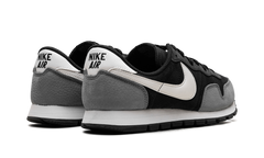 Air pegasus 83 PRM "Black Cool Grey" DN1790 001