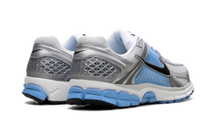 Zoom Vomero 5 "Pure Platinum University Blue" FJ4151 101