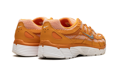 P-6000 Premium "Kumquat" HQ3641 886
