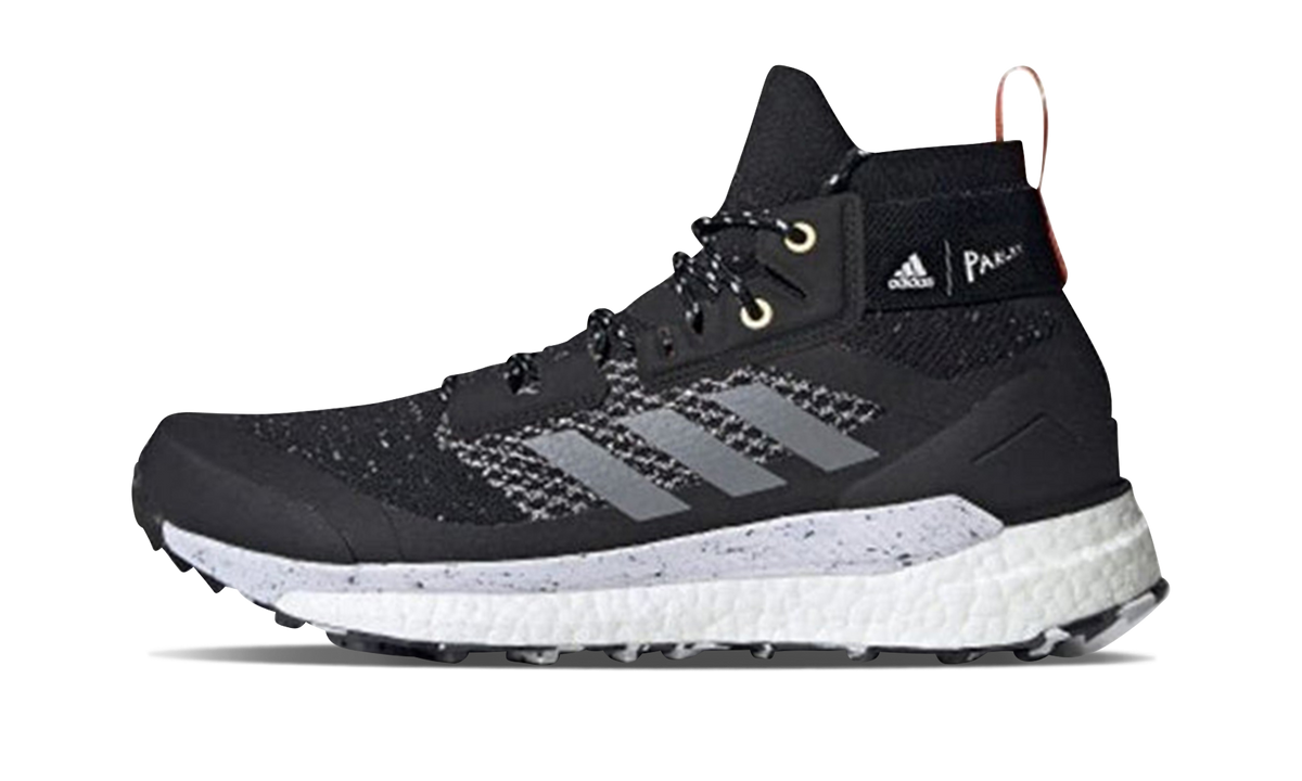 Terrex Free Hiker Parley "Parley Black" EF0347