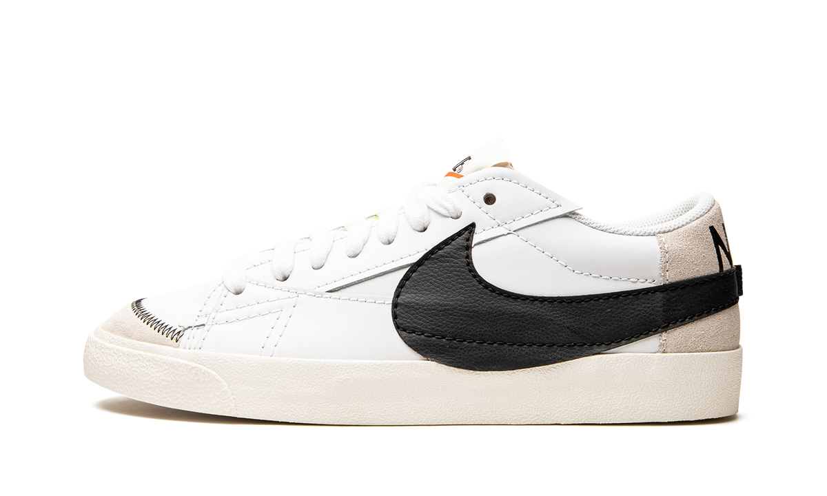 Blazer Low 77 Jumbo "White Black Sail" DN2158 101