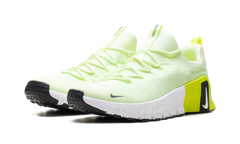 Free Metcon 6 "Volt" FJ7127 701