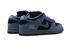 SB Dunk Low "Supreme - Ocean Fog" HQ8487 400