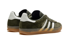 Gazelle Indoor "Night Cargo" JI3899