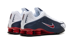 Shox R4 "USA (2025)" HQ1988 400