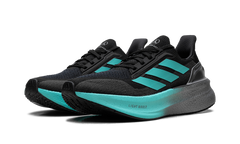 Ultra Boost 5X WMNS "Mercedes-AMG Petronas Formula One Team" JR9385