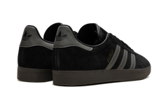 Gazelle "Black / Gold" ID6105