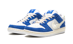 SB Dunk Low "Fly Streetwear - Gardenia" DQ5130 400
