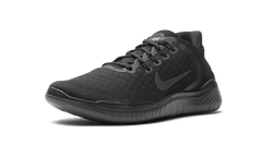 Free RN 2018 "Triple Black" 942836 002