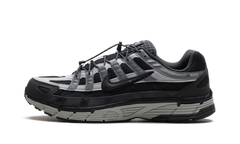 P-6000 "Anthracite Smoke Grey" HQ3818 001
