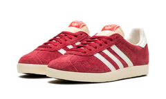 Gazelle "Team Victory Red Off White Cream White" IF9652