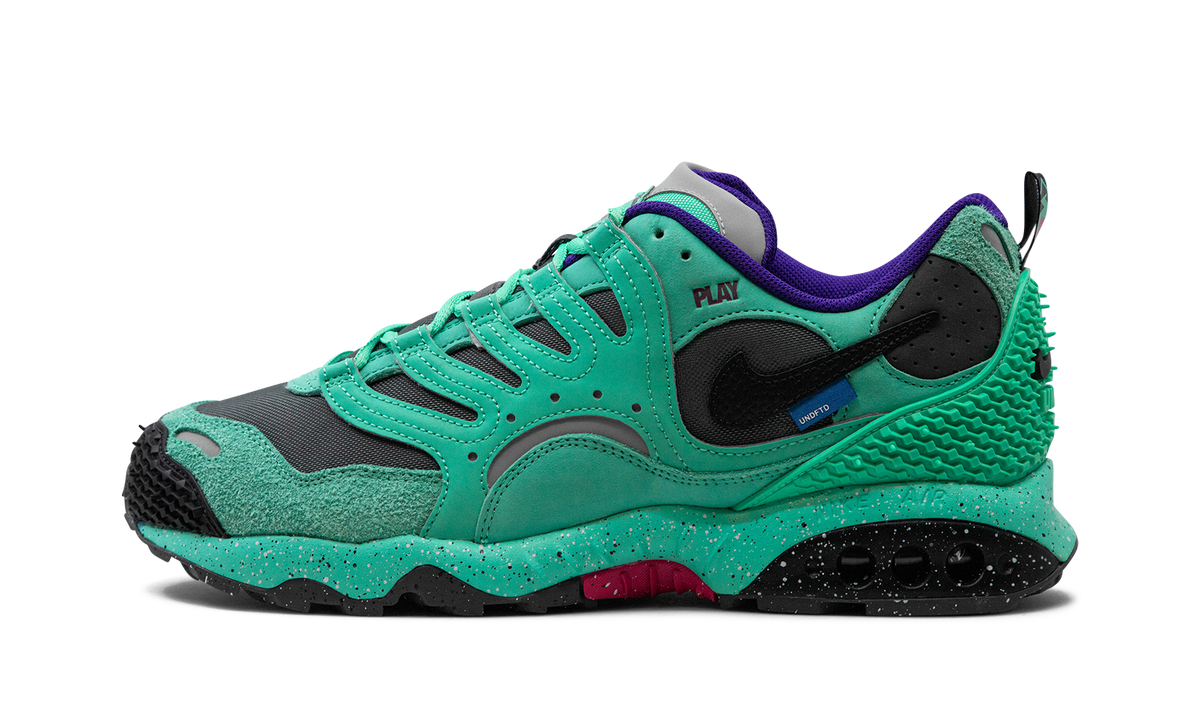 Air Terra Humara "UNDEFEATED - Light Menta" FN7546 301