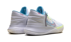 Kyrie Flytrap V "Grey / Fog" CZ4100 102