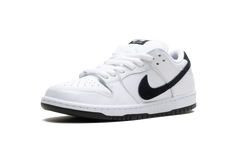 SB Dunk Low "White Black" HF3704 100