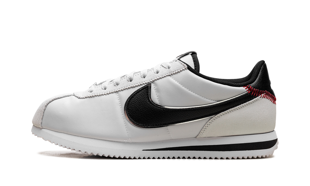 Cortez "Jackie Robinson Day" HV6724 001