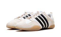 Ballerina "Bad Bunny - Off White" JQ9229