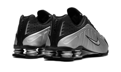 Shox R4 "Metallic Silver / Black" HQ1988 007