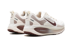 Vomero 18 WMNS "Pale Ivory Red Sepia Silt Red Dark Team Red" HM6804 108