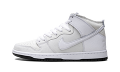 SB Dunk High "Antihero" HM5837 100