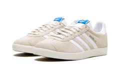Gazelle "Wonder White" IF3817