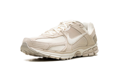 Zoom Vomero 5 "Light Orewood Brown" HF1553 100