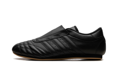 Taekwondo "Core Black / Core Black / Gum" JS4011