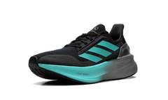 Ultra Boost 5X WMNS "Mercedes-AMG Petronas Formula One Team" JR9385