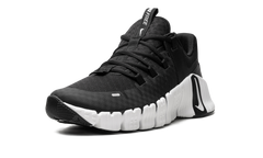 Free Metcon 5 "Black / White" DV3949 001