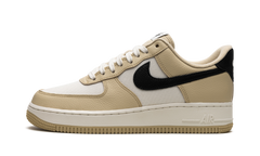 Air Force 1 '07 LX Low "Team Gold" DV7186 700
