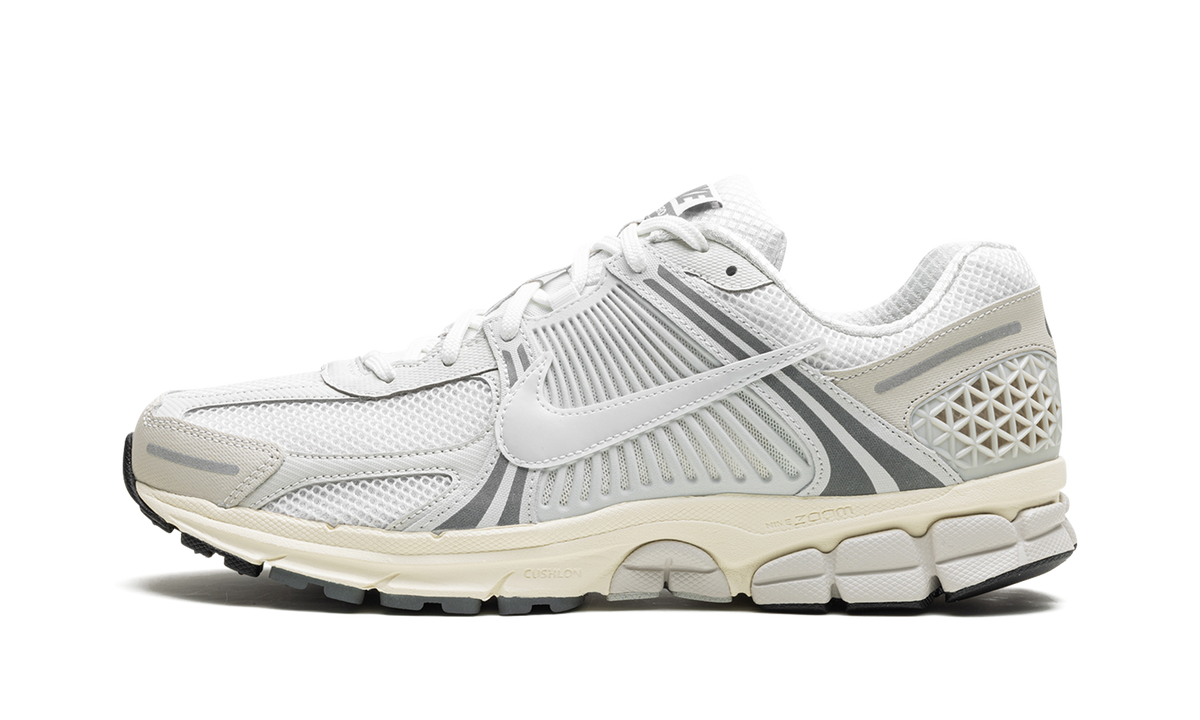 Zoom Vomero 5 "Platinum Tint" HF0731 007