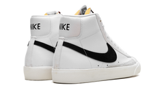 Blazer Mid 77 VNTG "White - Black" BQ6806 100