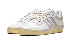 RIVALRY LOW 86 "CWHITE/GREONE/OWHITE" GZ2556