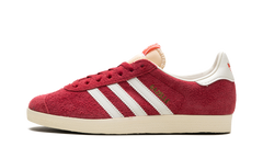 Gazelle "Team Victory Red Off White Cream White" IF9652
